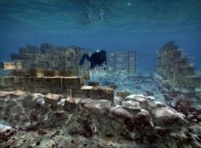Pavlopetri ancienne cité sous-marine vieille de 5000 ans